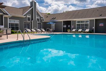 Saltwater swimming pool